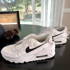 Women’s Nike Air Max